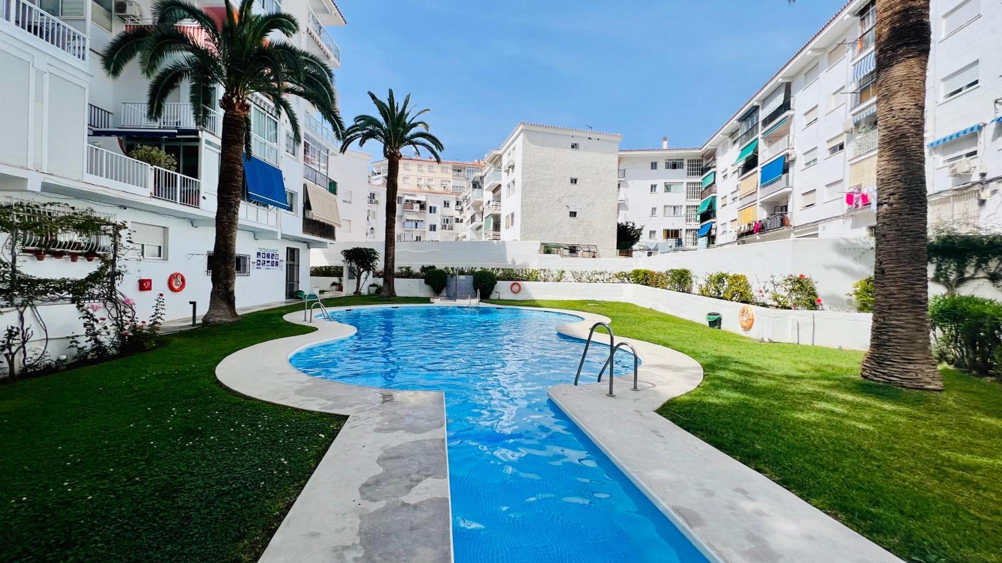 Estudio Buddha En El Centro De Nerja - South Costa Exterior photo